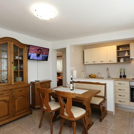Apartment Damirk Polje  Buitenkant foto